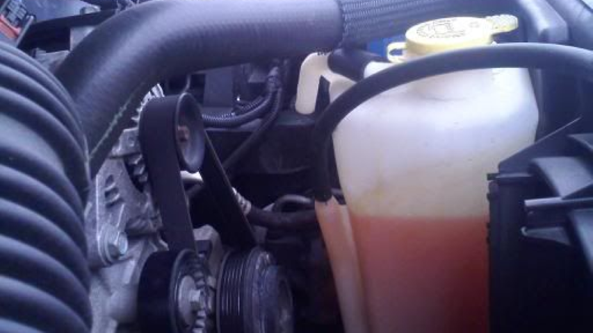 Revitalize Your Engine: How to Clean Your Stained Coolant Overflow Reservoir with Common Household Items