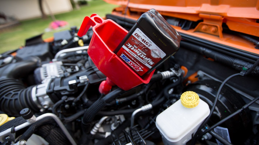 Smooth Running: Changing the Engine Oil in Your Jeep Wrangler